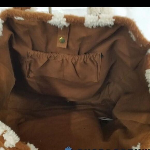 Anthropologie Sherpa  tote bag SO CUTE FOR VALENTINES 💌 - Picture 3 of 5